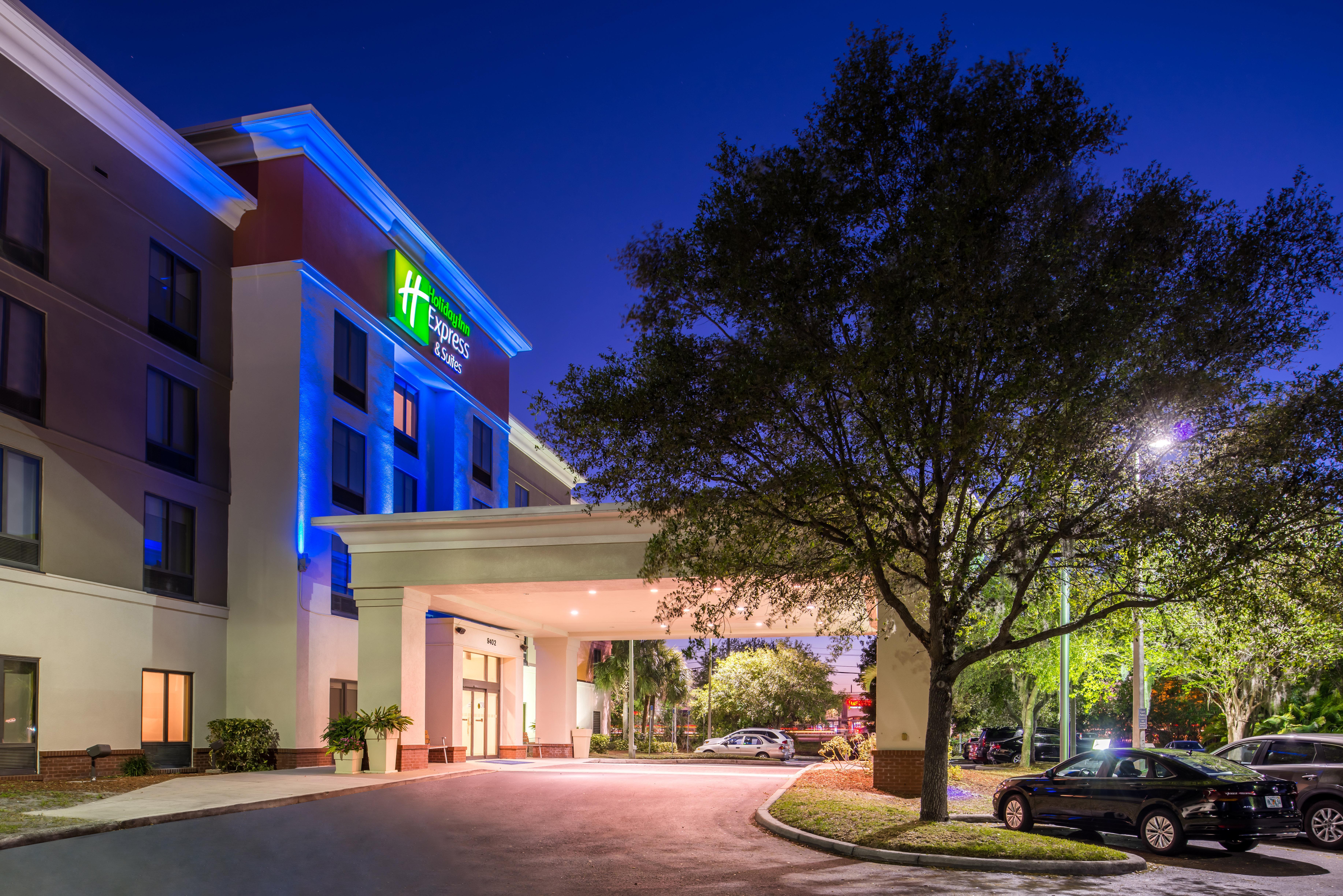 Holiday Inn Express Hotel & Suites Tampa-Anderson Road-Veterans Exp By Ihg West Chase Exterior foto