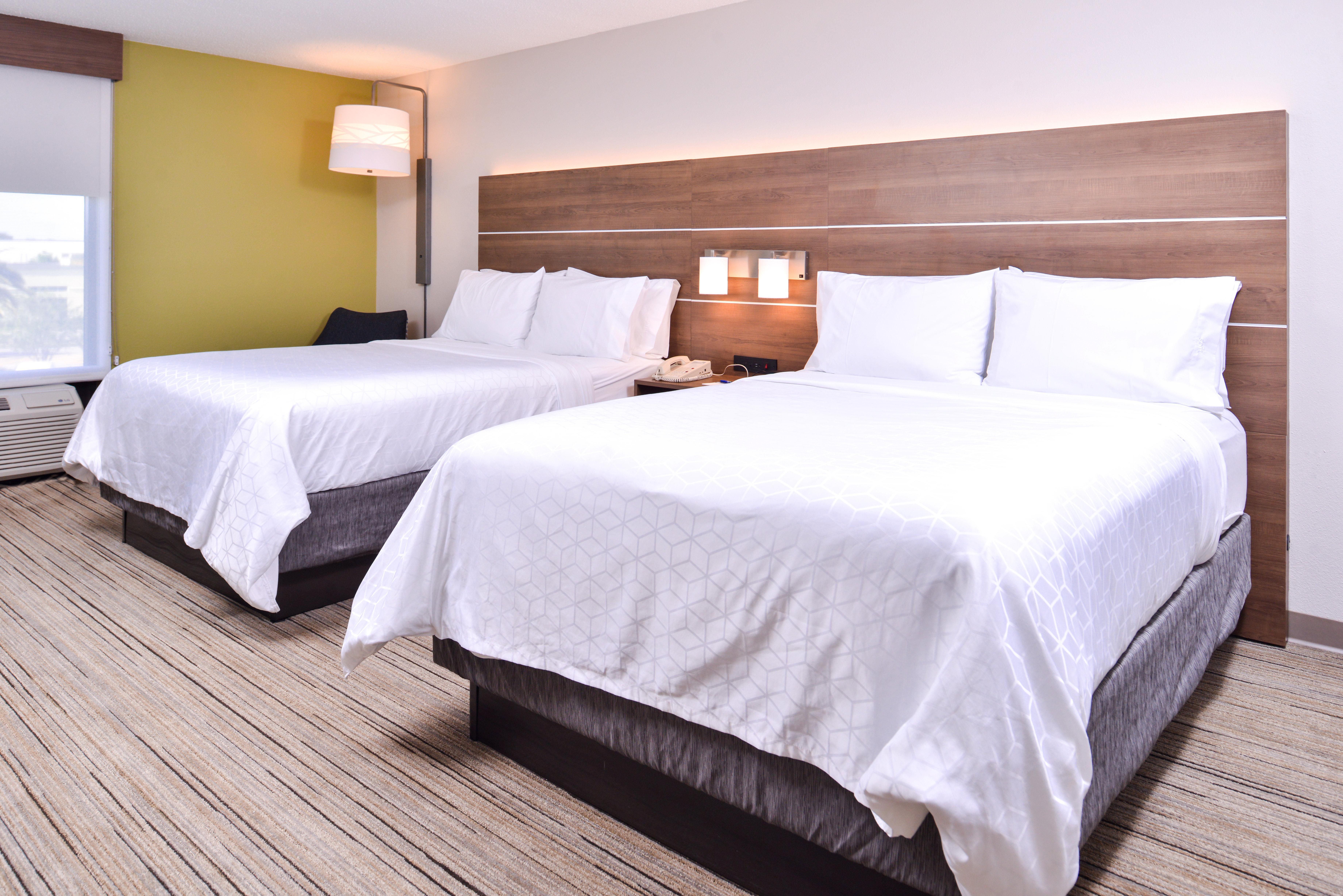 Holiday Inn Express Hotel & Suites Tampa-Anderson Road-Veterans Exp By Ihg West Chase Exterior foto
