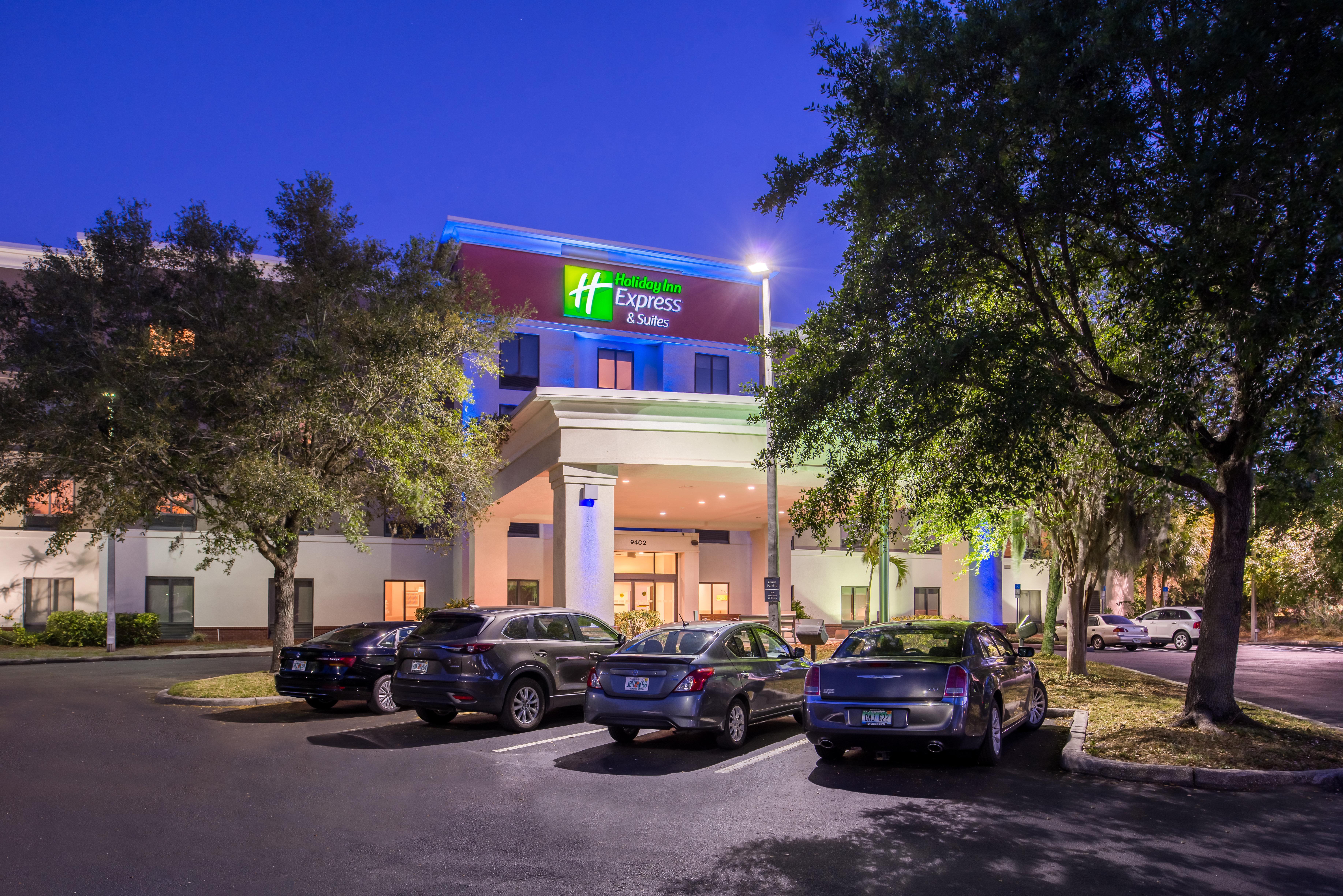 Holiday Inn Express Hotel & Suites Tampa-Anderson Road-Veterans Exp By Ihg West Chase Exterior foto
